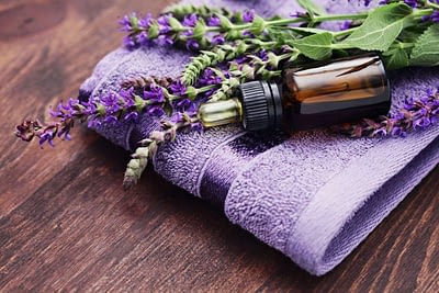 Sage-oil-with-Lavender-and-towel